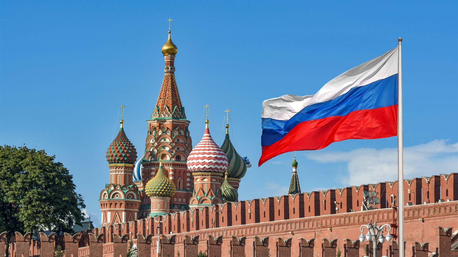 روسيا تطرد دبلوماسياً بريطانياً بتهمة التجسس على الدولة