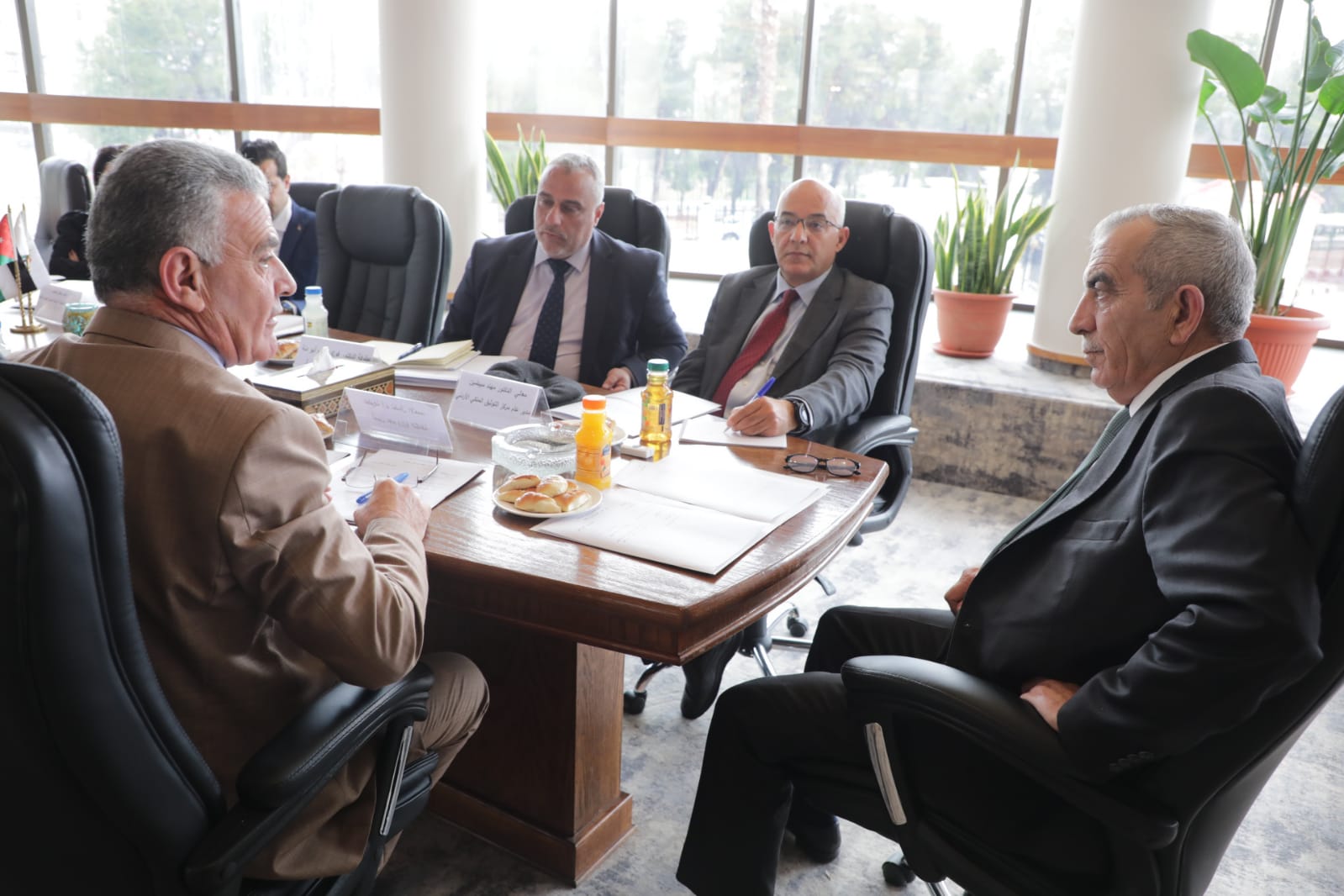 الرواشدة يلتقي أعضاء اللجنة الوطنية لبرنامج ذاكرة العالم للعام 2026