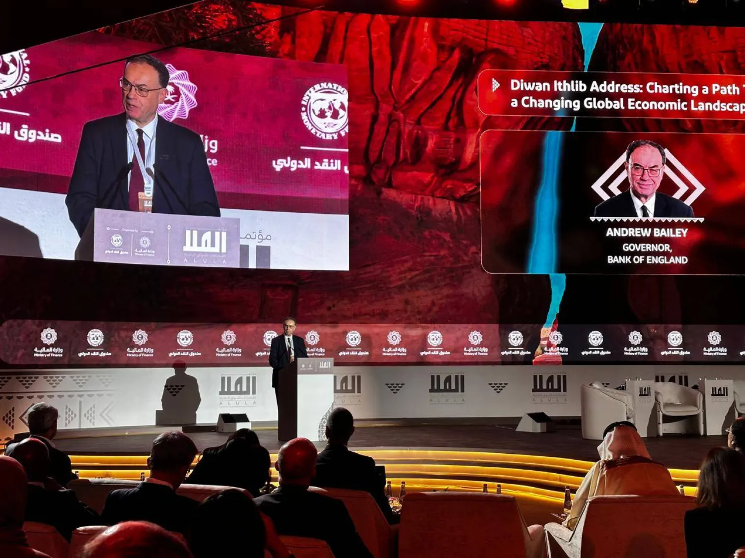 محافظ بنك إنجلترا من العلا: الاقتصاد العالمي يتماسك رغم المخاطر المتصاعدة