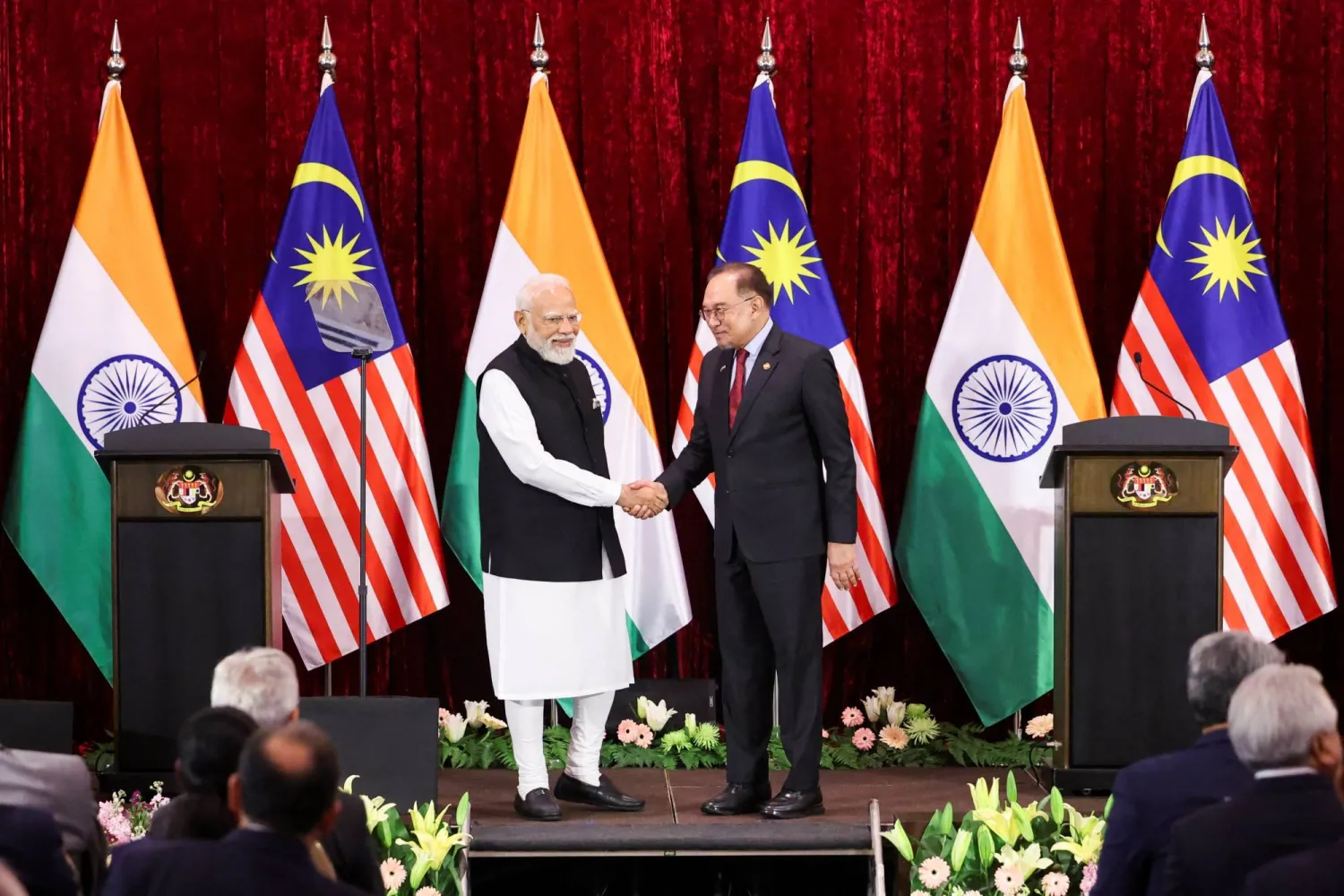 الهند وماليزيا تتعهدان بتعزيز التعاون في مجال الرقائق الالكترونية