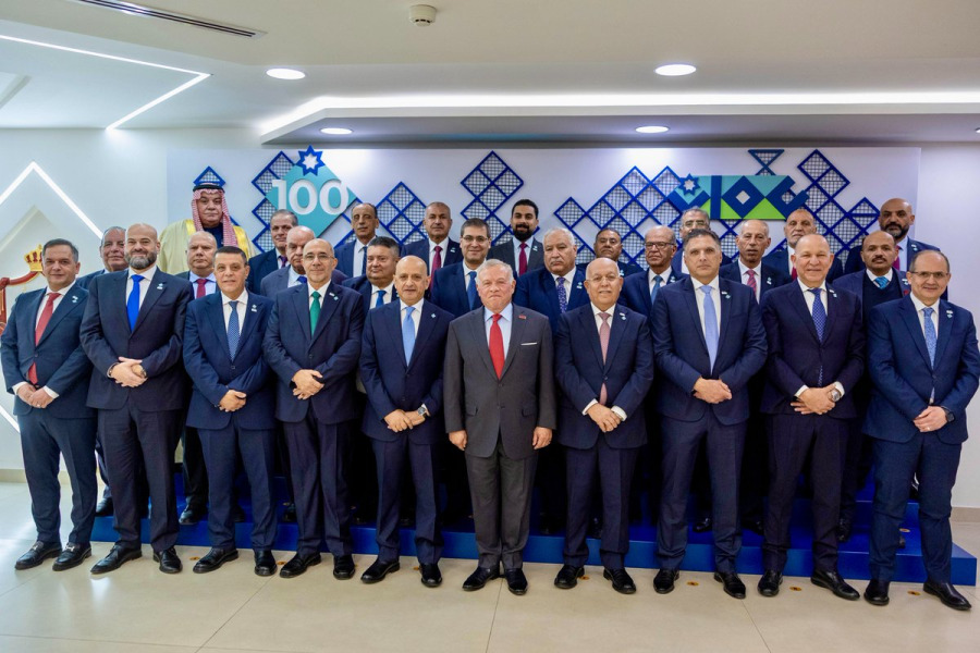 الملك يرعى احتفالية مئوية غرفة تجارة عمان