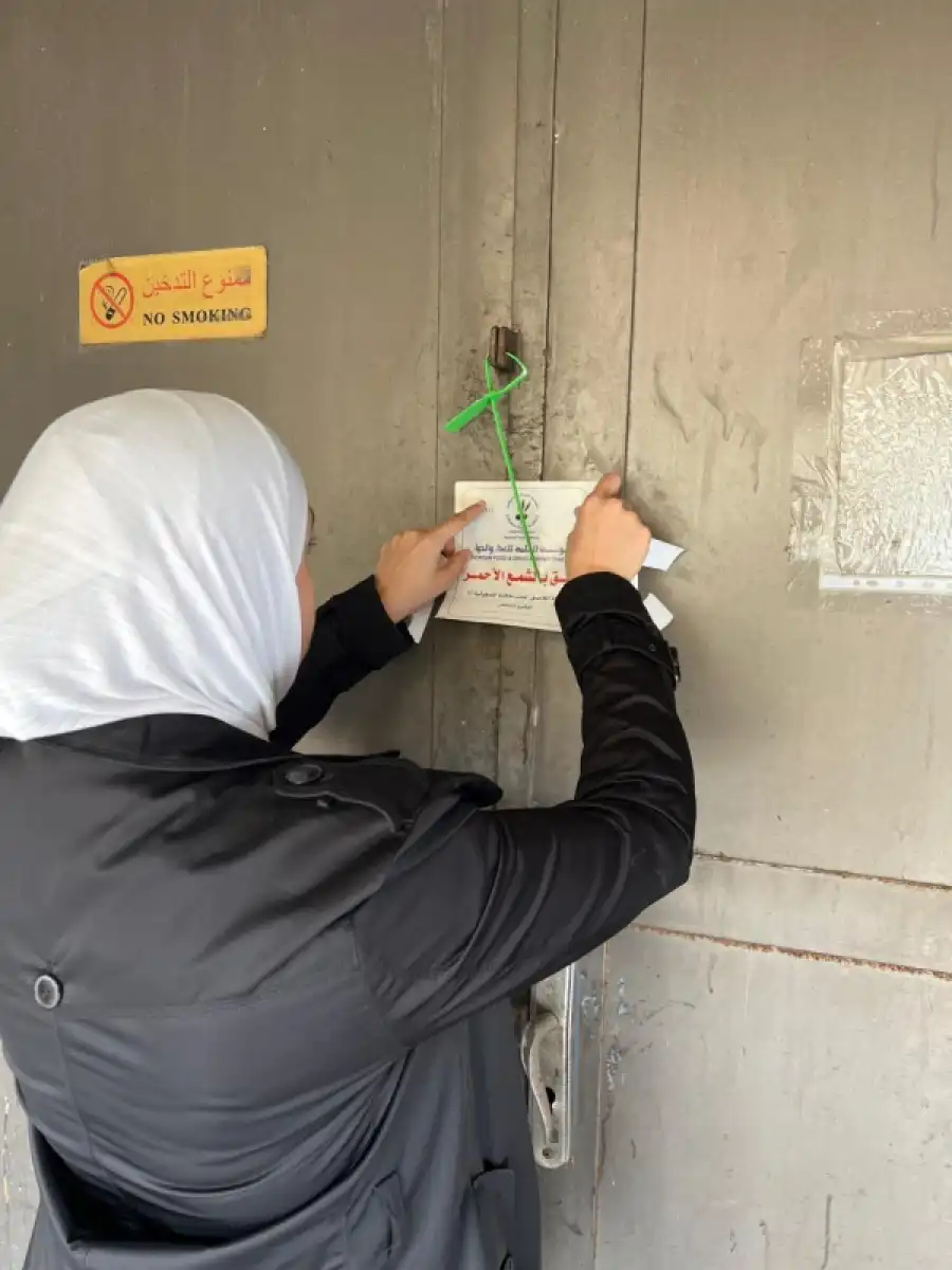 إغلاق مصنع ألبان في عمان لمخالفته القواعد الفنية