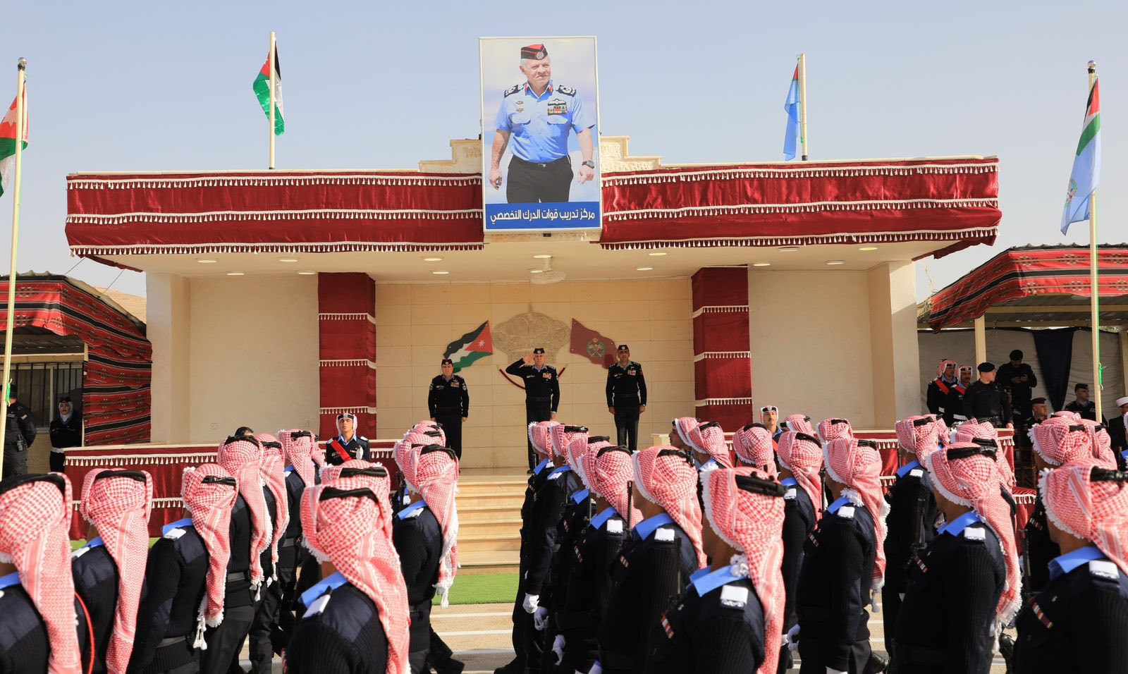 تخريج دورة المستجدين في مركز سواقة لتدريب قوات الدرك