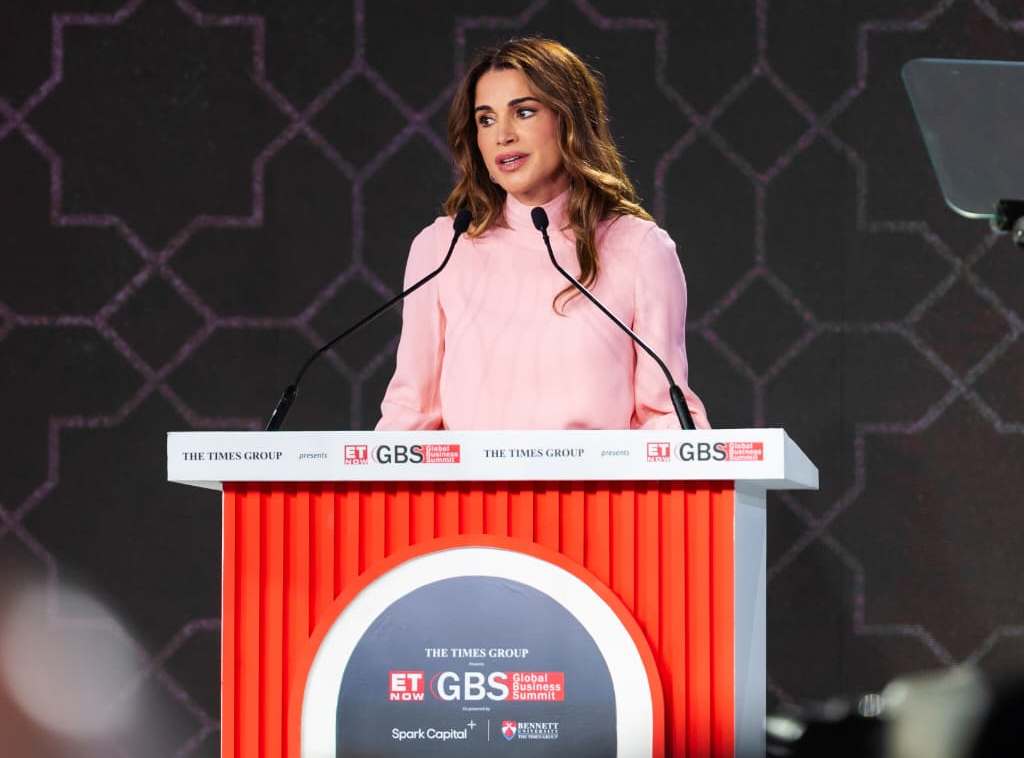 الملكة رانيا تؤكد ان الاردن يقف شامخا بقيمه رغم صغر مساحته