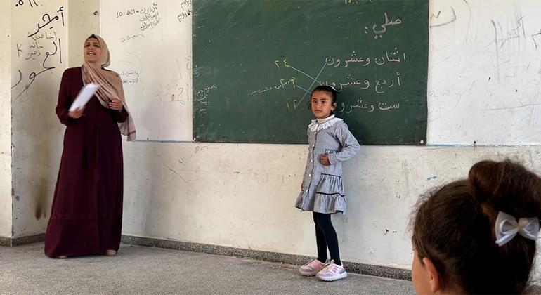 الأونروا تؤكد استمرار التعليم في غزة رغم التحديات الشديدة