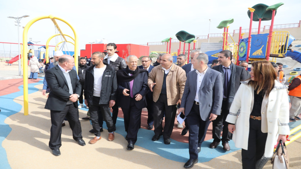 العيسوي يتفقد مشاريع مبادرات ملكية في إربد ويؤكد ضرورة استدامة أثرها
