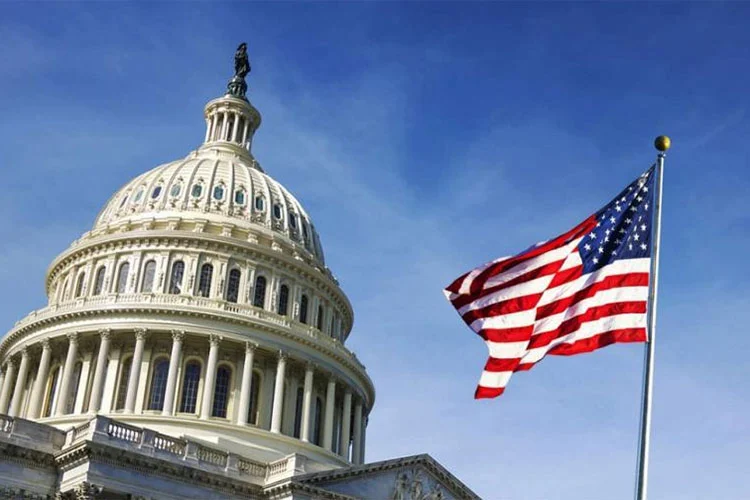 الولايات المتحدة مستعدة لبدء عمليات ضد ايران السبت القادم