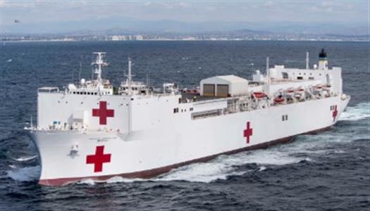 ترامب يعلن إرسال سفينة مستشفى إلى غرينلاند