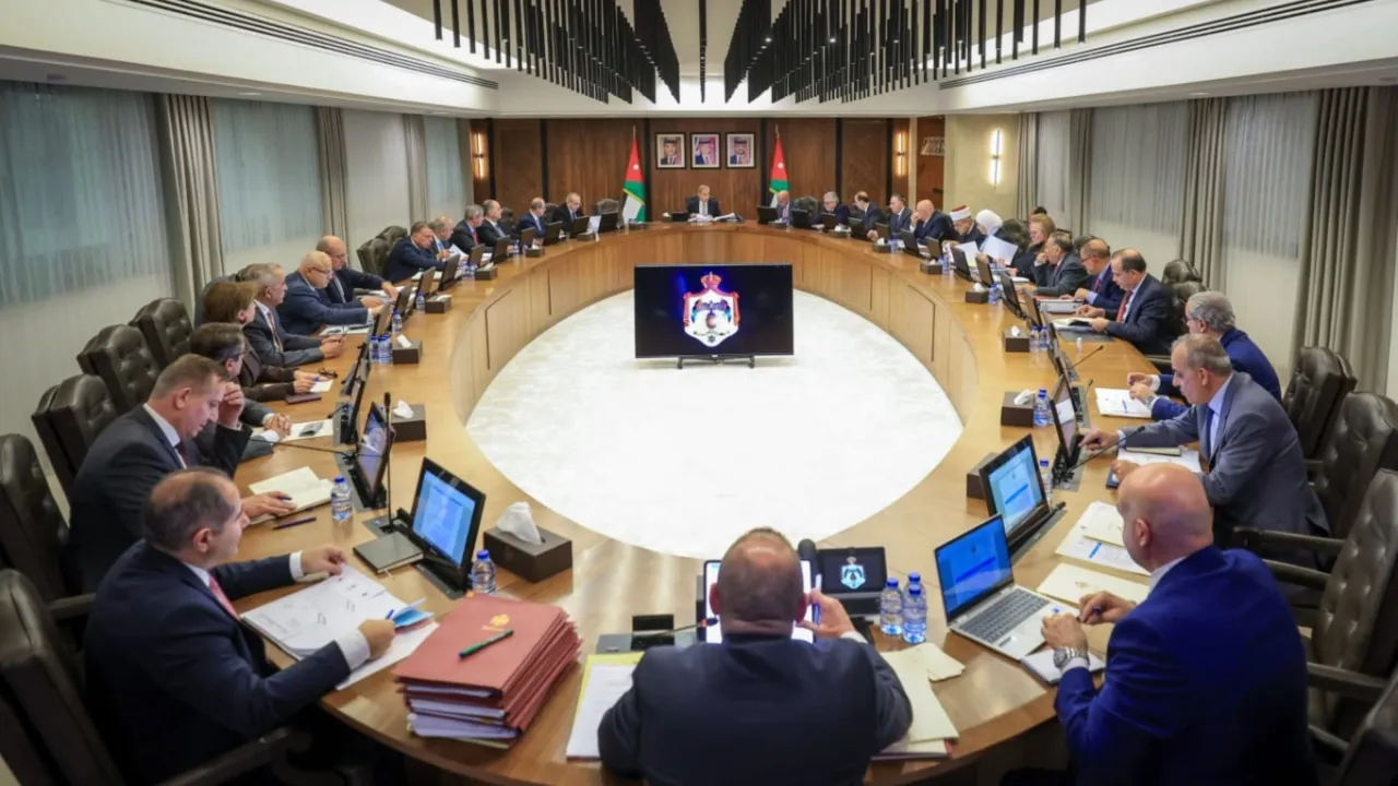 ربيحات: تخبط حكومي يلغي اجتماع لجنة العمل حول قانون الضمان الاجتماعي