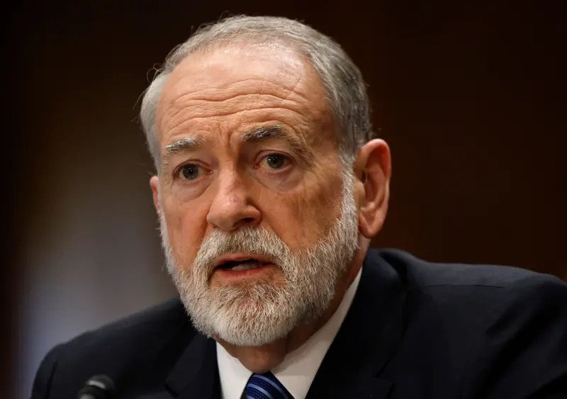 محاولات أميركية لتهدئة القلق العربي بعد تصريحات هاكابي