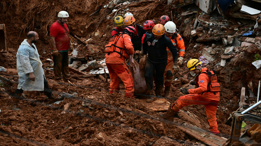 فيضانات ضخمة في جنوب شرق البرازيل تؤدي إلى وفاة 30 شخصاً وفقدان 39 آخرين