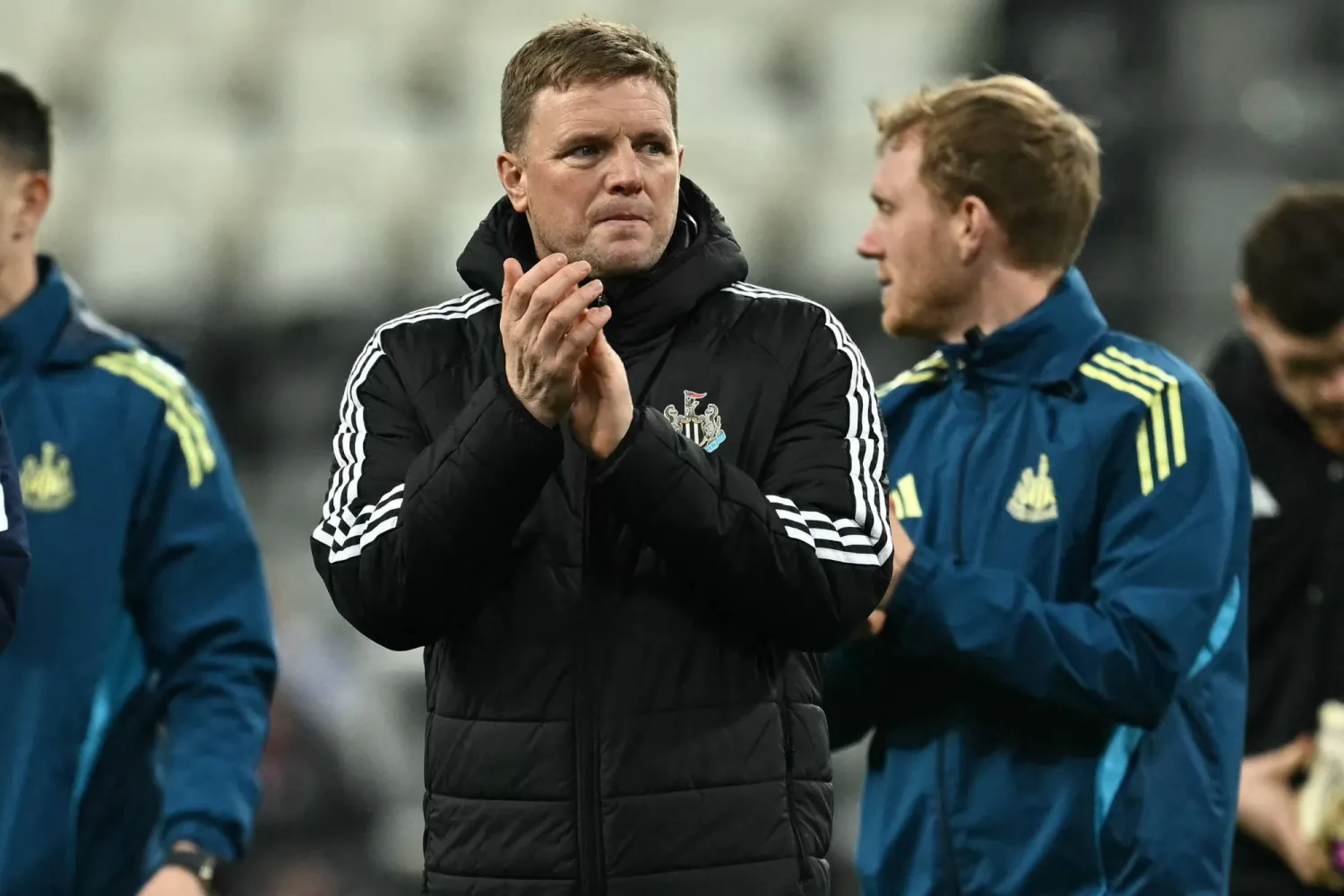 إيدي هاو: نيوكاسل حقق هدفه في دوري الأبطال ومستعد لملاقاة برشلونة أو تشيلسي