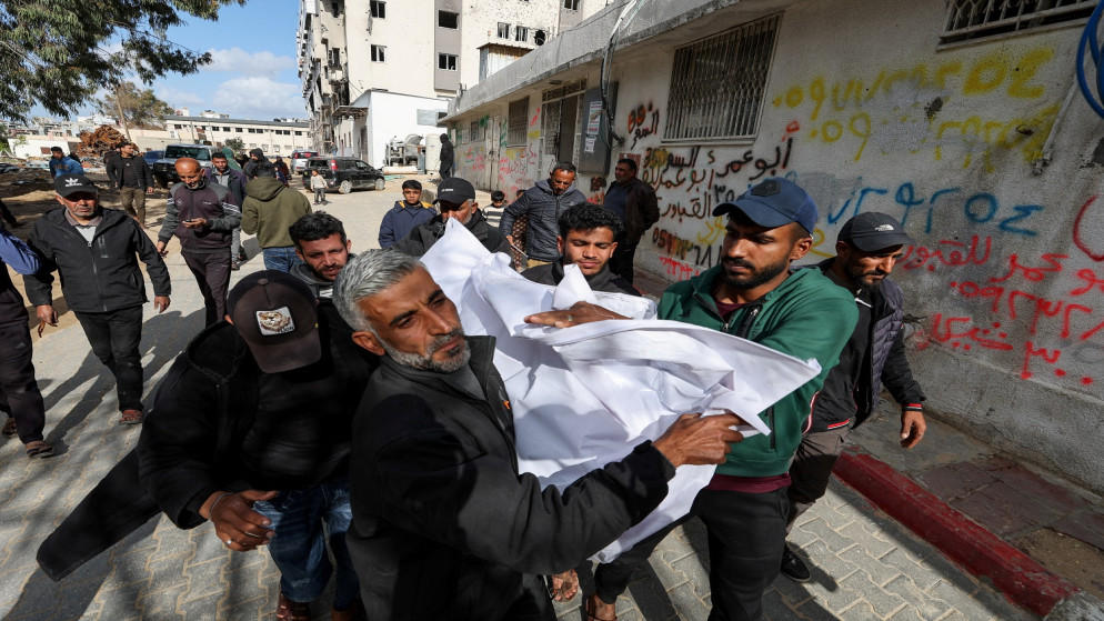 جرحى وخمسة شهداء في غارات اسرائيلية على قطاع غزة