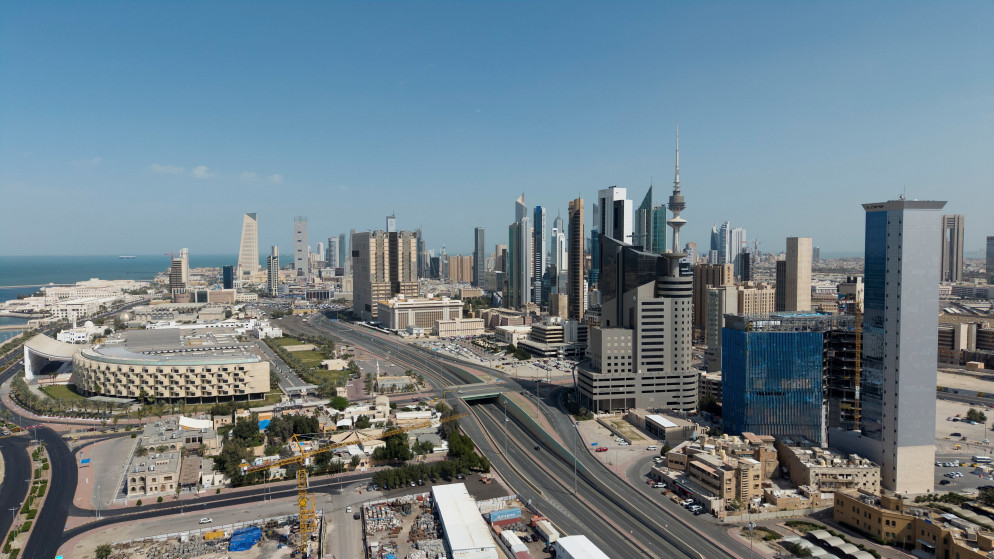 روما تعلن تضرر مدرج قاعدة للجنود الإيطاليين في الكويت بصاروخ إيراني
