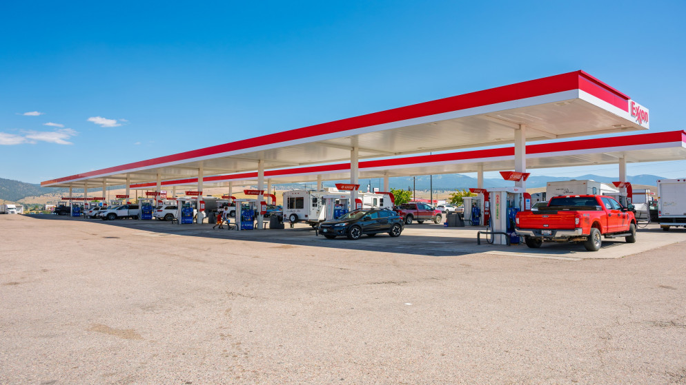 البيت الأبيض يسعى لاتخاذ إجراءات أكثر جرأة بشأن أسعار الطاقة جراء الحرب