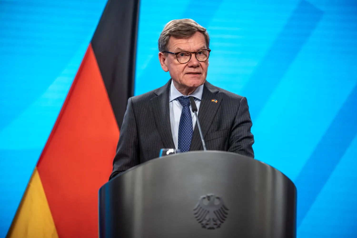 ألمانيا تسحب طاقم سفارتها في بغداد بمساعدة أميركية