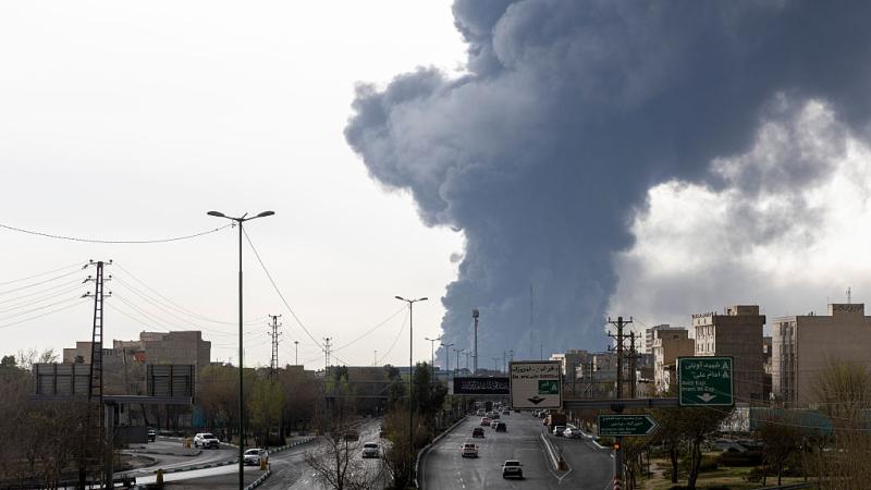 إيران تعلن استهداف مصافي نفط في حيفا