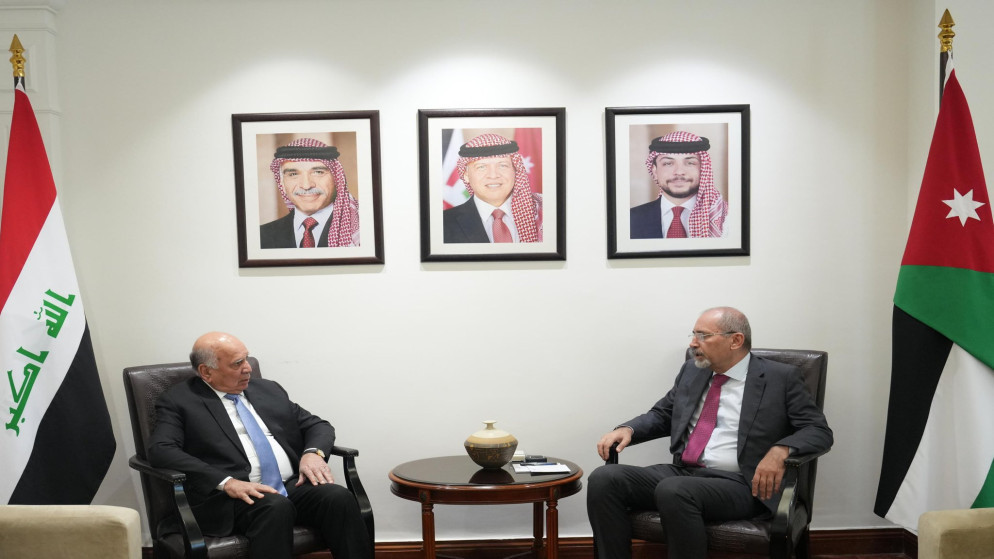 الصفدي ونظيره العراقي يشددان على التكاتف لحماية أمن المنطقة واستقرارها