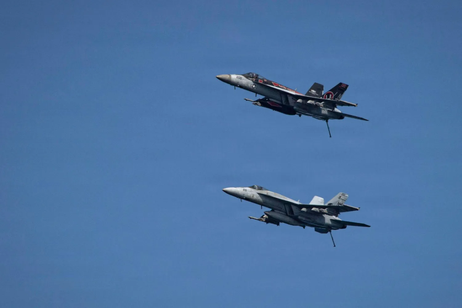 سويسرا ترفض طلبين أميركيين لتحليق طائرات مرتبطة بالحرب على إيران