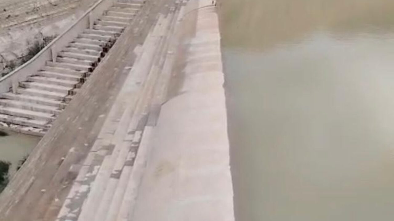 ‎وزارة المياه تحذر من بدء فيضان سد التنور في الطفيلة    