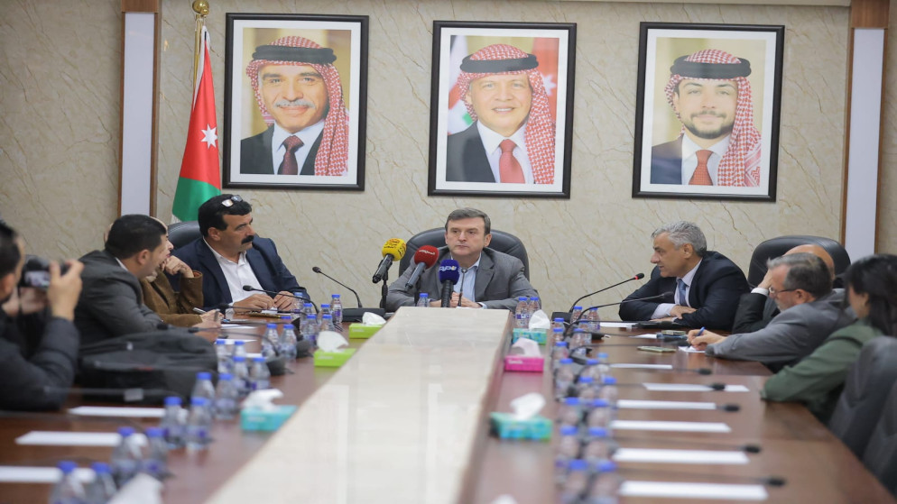 "السياحة النيابية" تبحث تحديات القطاع وتدعو لإجراءات عاجلة لدعم استدامته