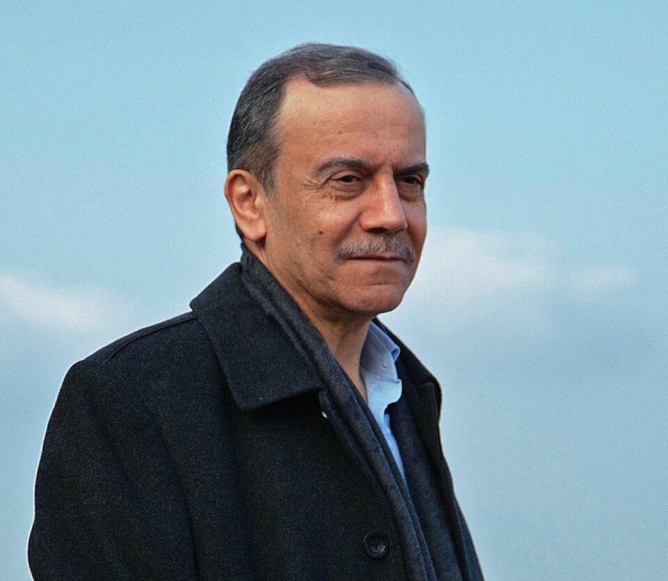 وفاة احمد قعبور صاحب اغنية اناديكم