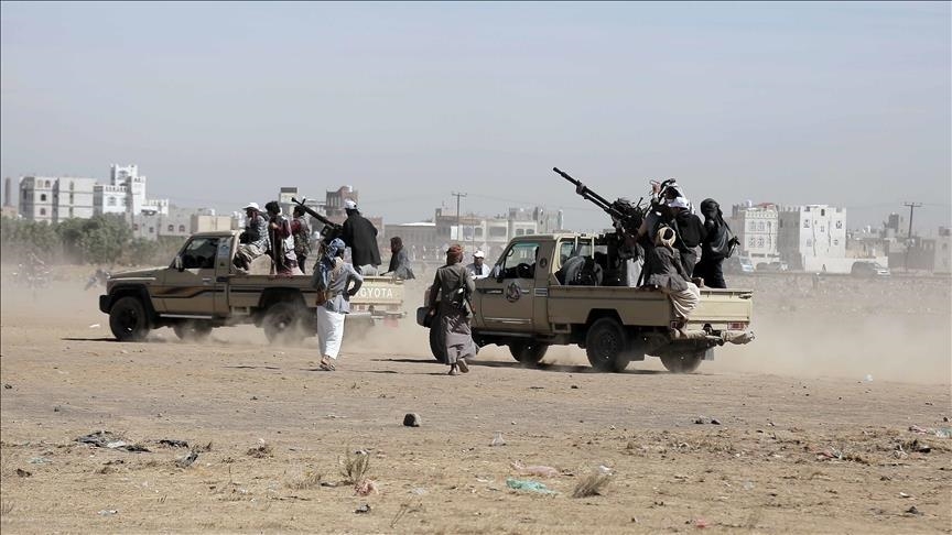 الحوثيون يهددون بدخولهم الحرب إذا استمر التصعيد