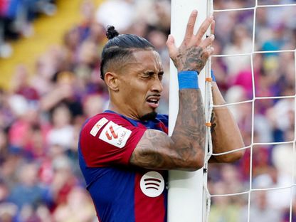 صدمة لجمهور برشلونة قبل مواجهة أتلتيكو مدريد في دوري أبطال أوروبا