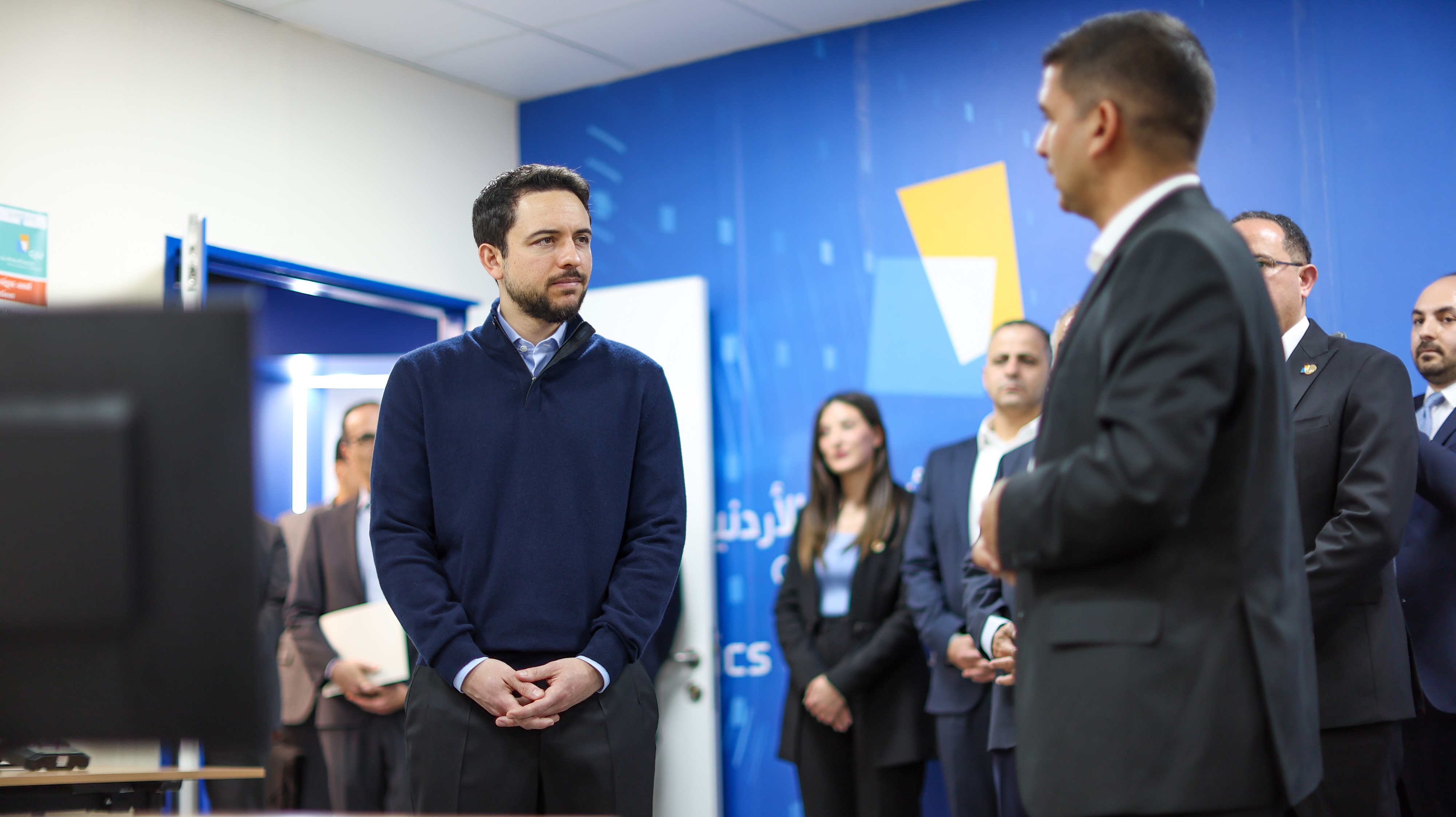 ولي العهد يؤكد خلال زيارته إلى الجامعة الألمانية أهمية تمكين الشباب