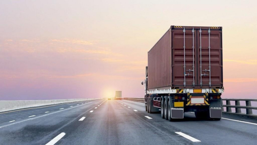 السعودية تشمل الشاحنات الأردنية بقرار رفع العمر التشغيلي إلى 22 عاما لمدة 6 أشهر