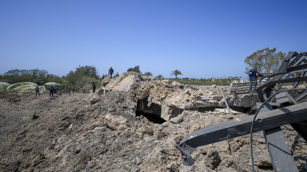 غارتان إسرائيليتان تدمّران جسر القاسمية الرئيسي في جنوب لبنان