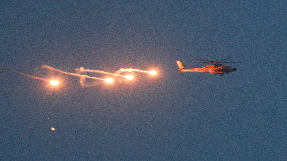 إسرائيل تواصل قصف مناطق في جنوب لبنان رغم دخول وقف إطلاق النار حيز التنفيذ