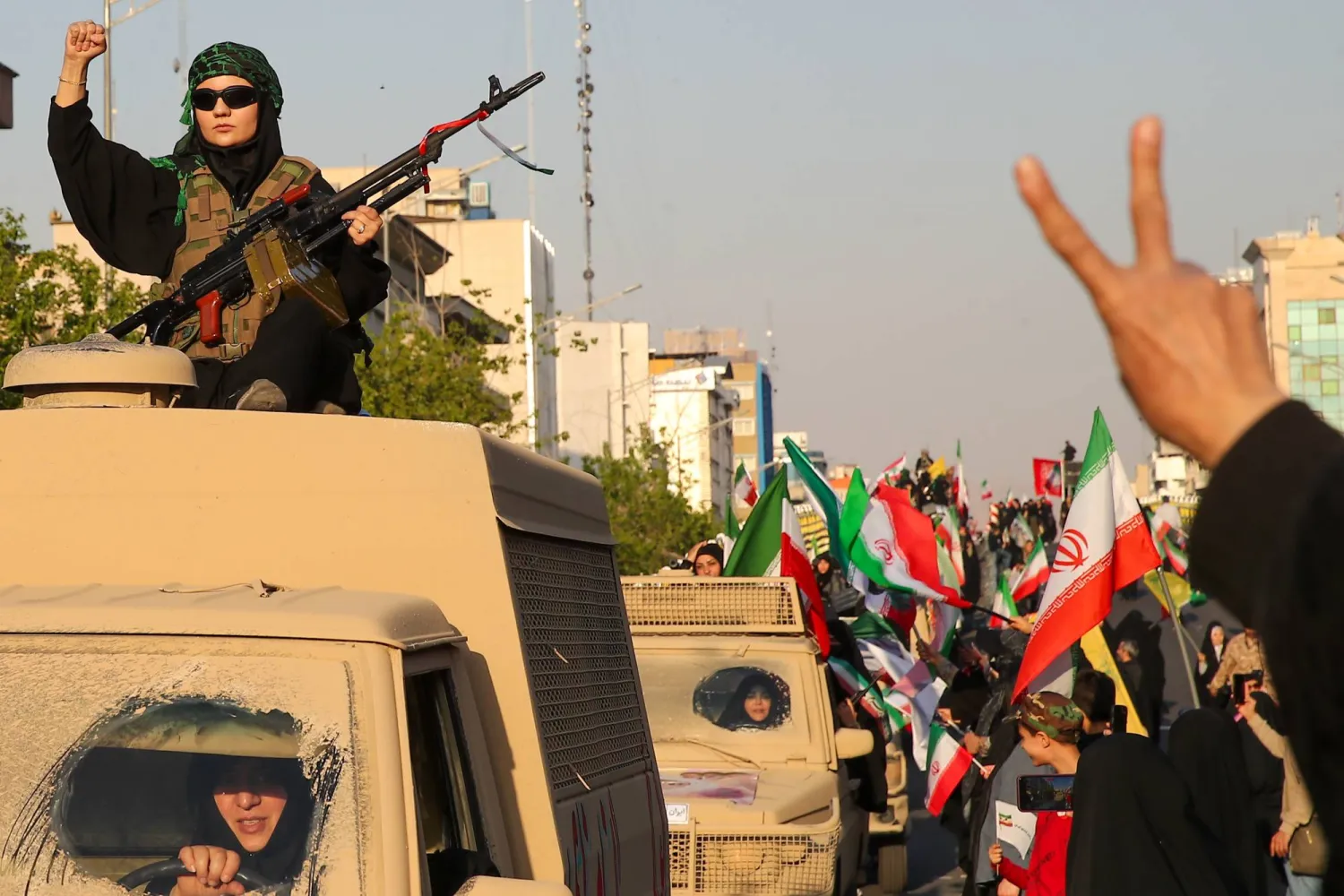 الإيرانيون يخشون من تفاقم الضغوط بعد الحرب وحملة القمع