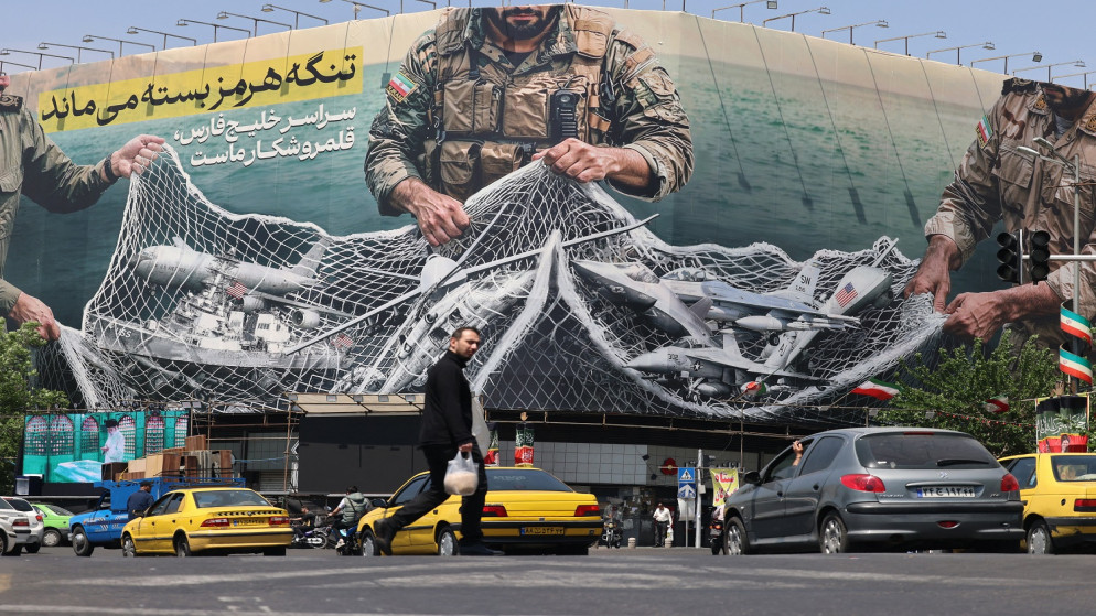 إيران تتوعد برد مؤلم إذا استأنفت الولايات المتحدة الهجمات