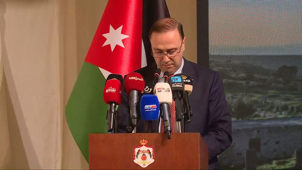 المومني: تأهيل طريق مستشفى الأميرة بسمة وربطه بالدائري كطريق مدفوع