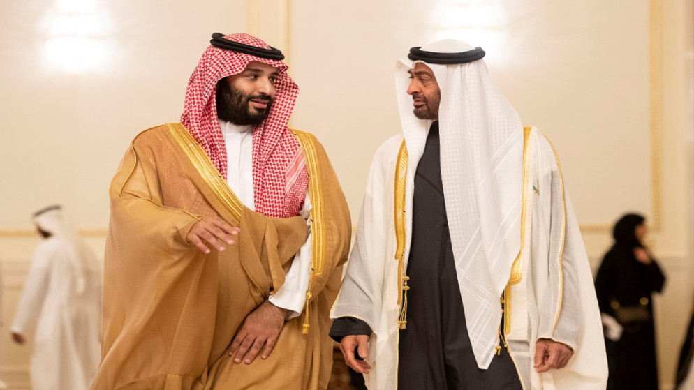 ولي العهد السعودي يجري اتصالا هاتفيا برئيس الإمارات ويدين الاعتداءات الإيرانية