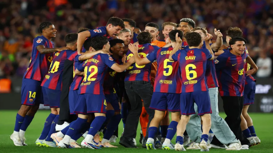 برشلونة بطلا للدوري الإسباني بعد فوزه على ريال مدريد