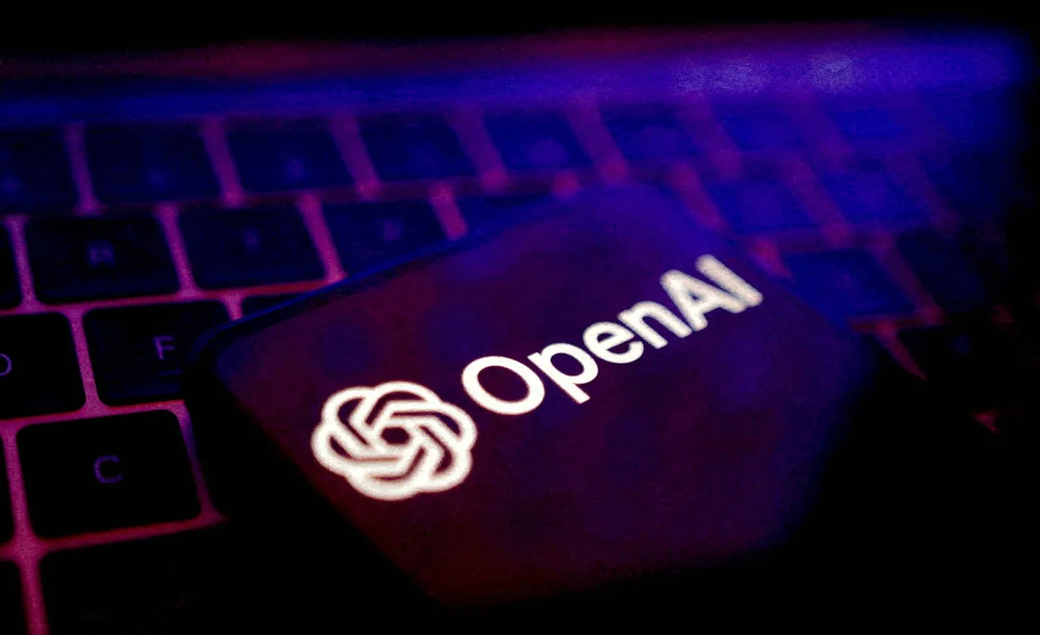 ولايات أميركية تفتح تحقيقاً مع أوبن إيه آي بشأن بيانات المستخدمين