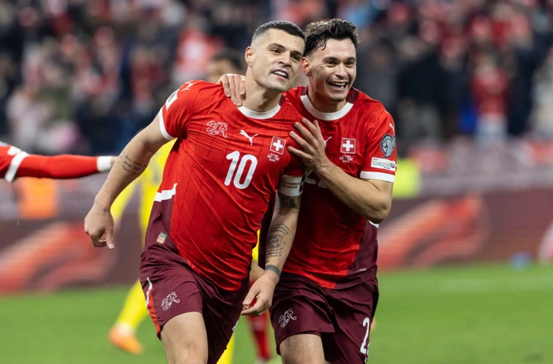 سويسرا تتصدر المجموعة الثانية بعد انتصارها على البوسنة 4–1