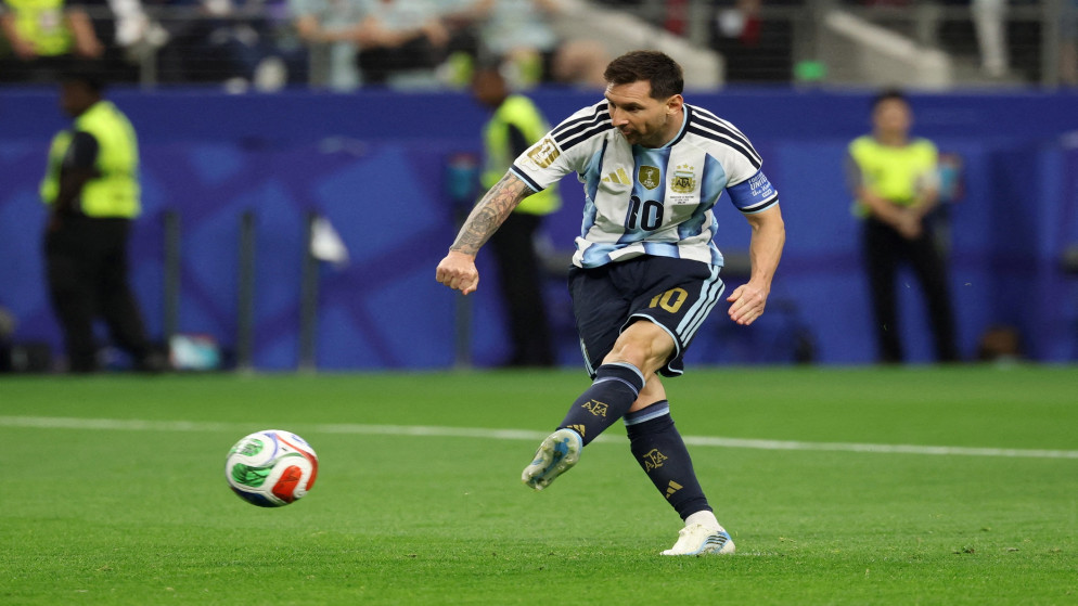 ميسي ينفرد بصدارة هدافي كأس العالم عبر التاريخ بـ17 هدفا