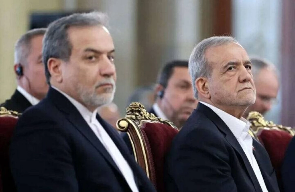 عراقجي ينضم إلى بيزشكيان في زيارته إلى باكستان