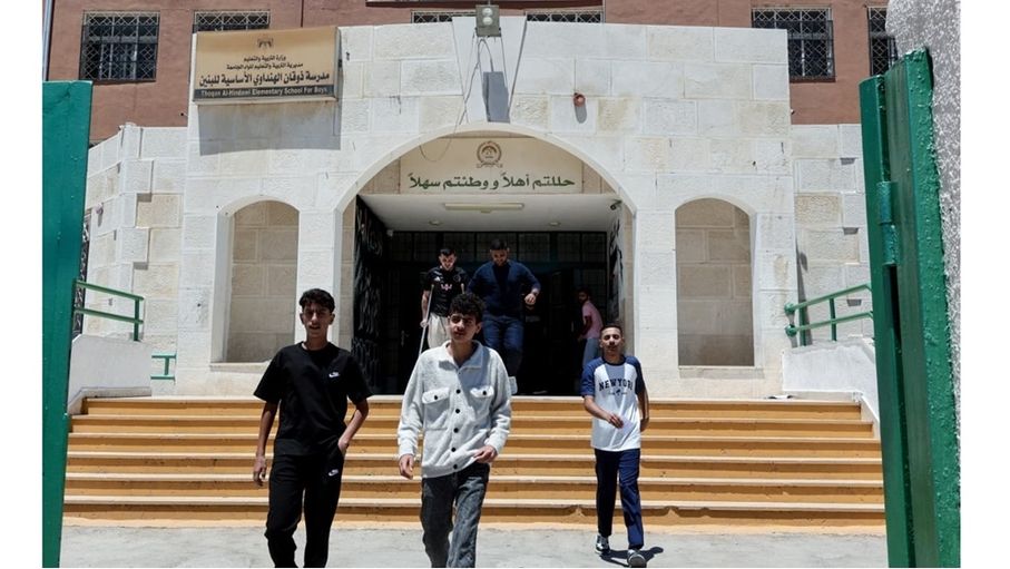 طلبة التوجيهي: أسئلة التربية الإسلامية مباشرة وراعت الفروق الفردية