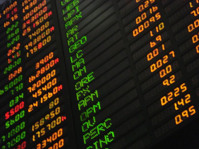أسهم أوروبا تستقر وسط حذر بشأن الذكاء الاصطناعي