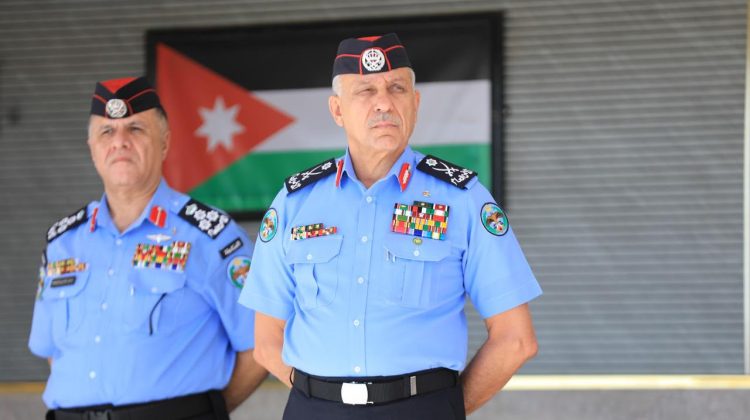 مدير الأمن العام يرعى مراسم تخريج دورة جديدة من مستجدي الأمن