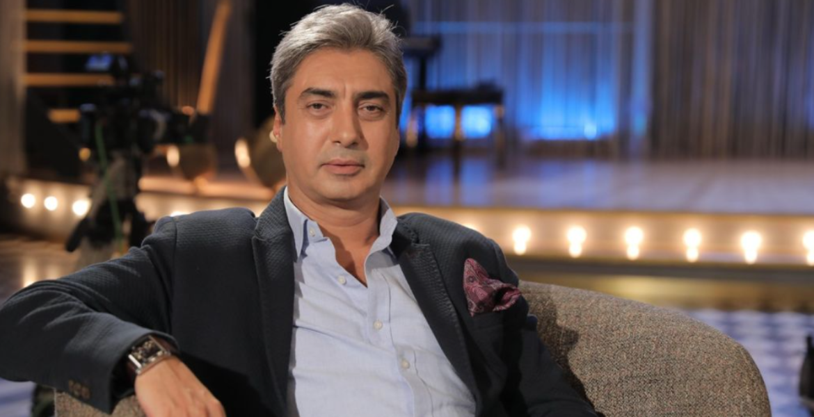 نجاتي شاشماز يعود للظهور بعد غياب ويستعيد ذكريات مراد علمدار