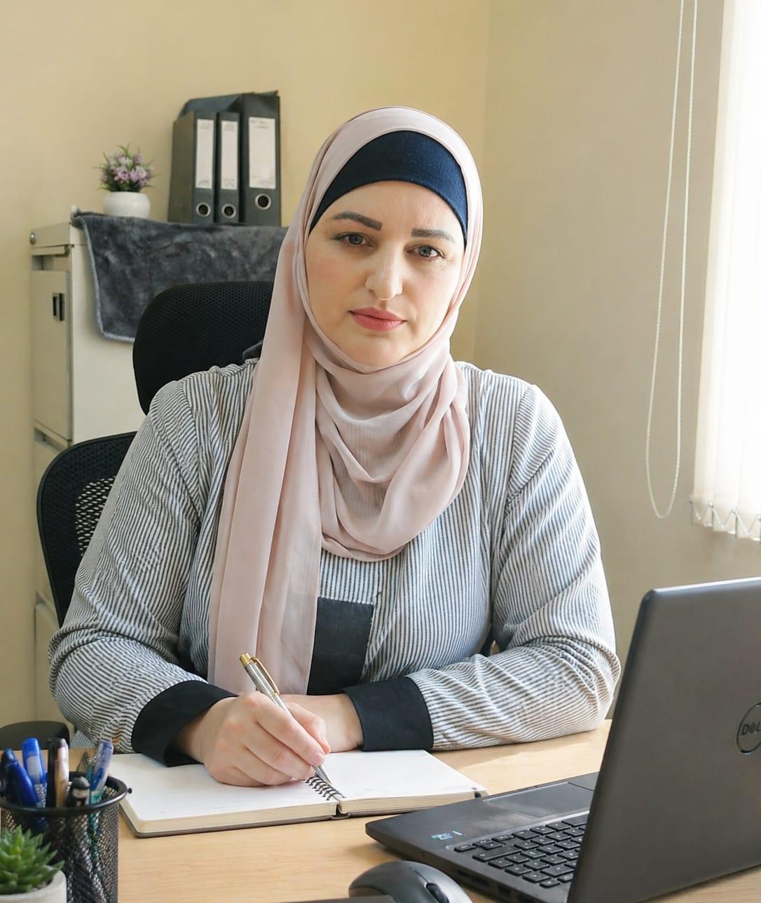 خلف الكواليس...  تدار بيئة العمل بالمكائد لا بالكفاءات