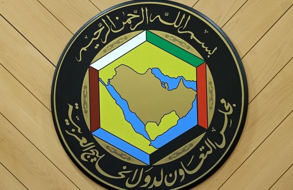 مجلس التعاون يدين استهداف ناقلتي أدنوك ويحذر من تهديد الملاحة في هرمز