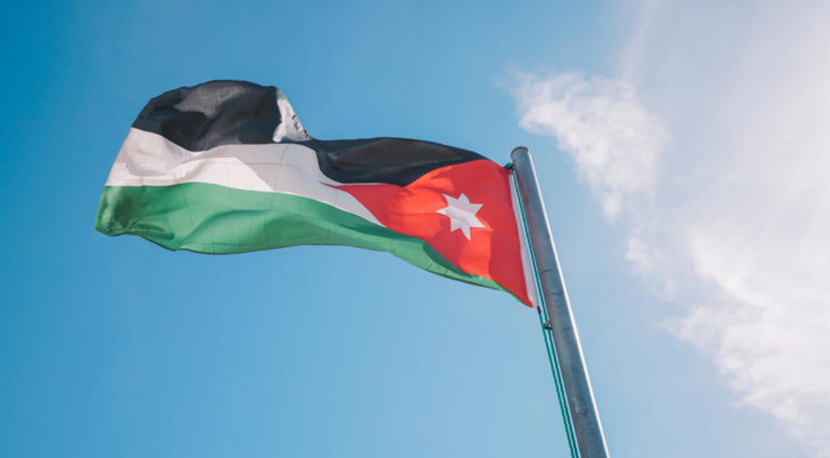 الأردن يدين تصاعد اعتداءات المستوطنين في الضفة الغربية