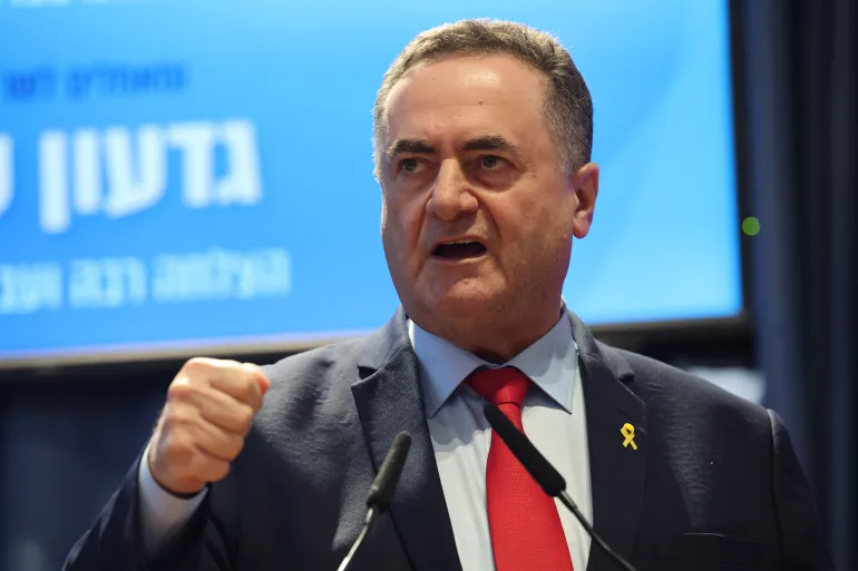 كاتس يتهم أردوغان بدفع تركيا نحو مغامرات خطيرة في سوريا