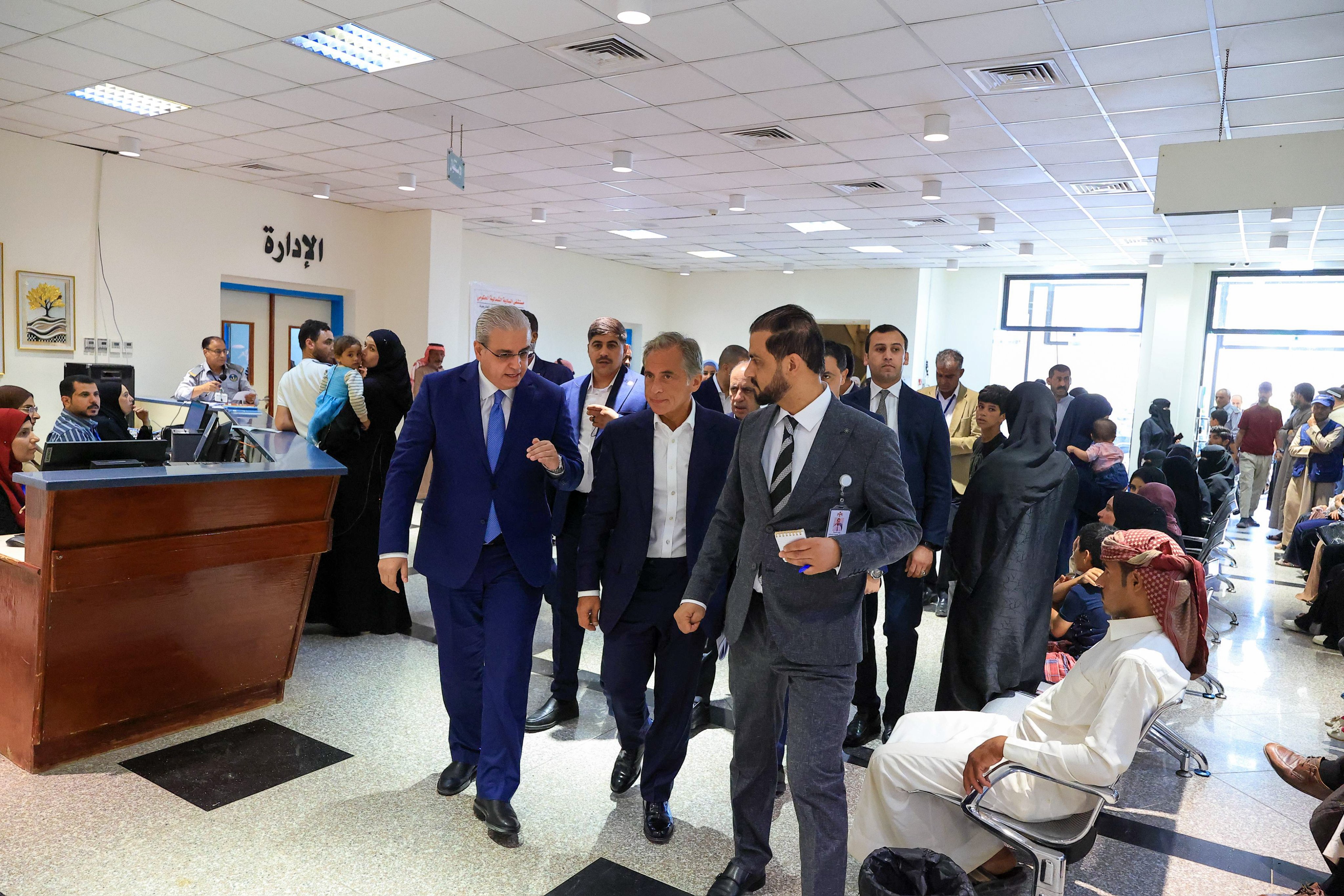 حسان يوجه بتعزيز مركز صحي الأكيدر وتأهيل مستشفى البادية الشمالية